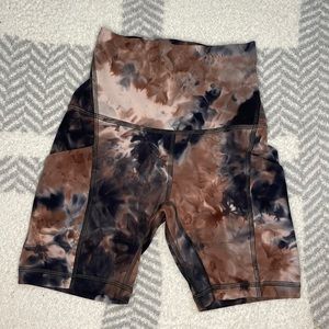 Lululemon biker shorts black/brown/green size 0